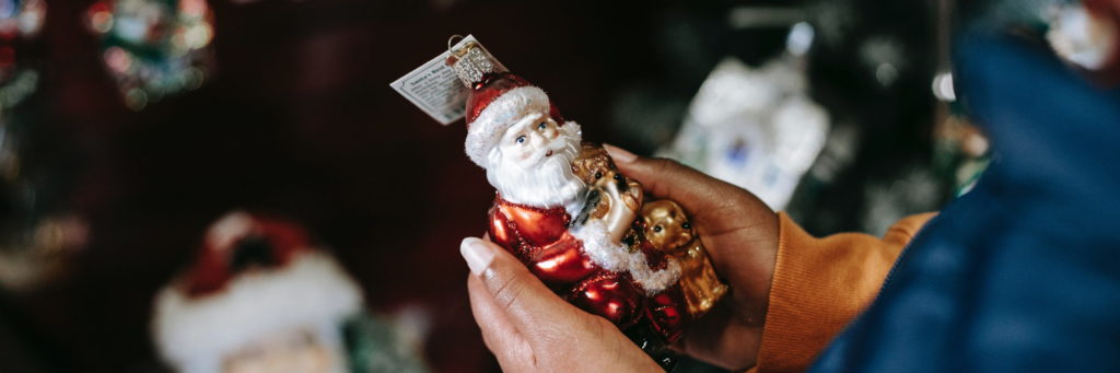 Nikolaus-Rituale aus aller Welt und was diese über die Gesellschaft offenbaren